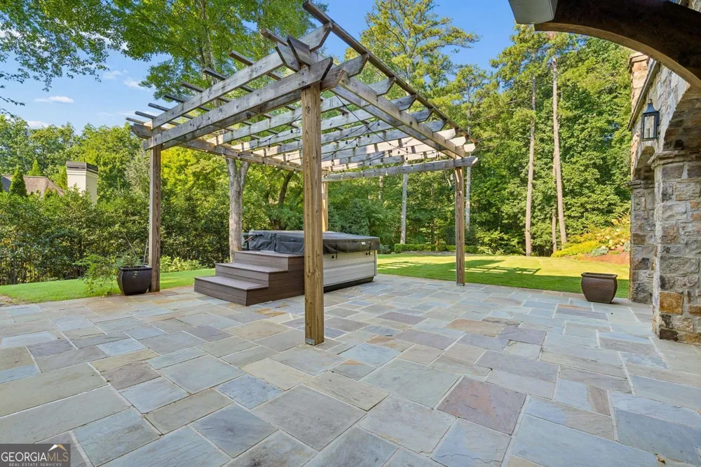 3977 Merriweather Woods Johns Creek, GA 30022