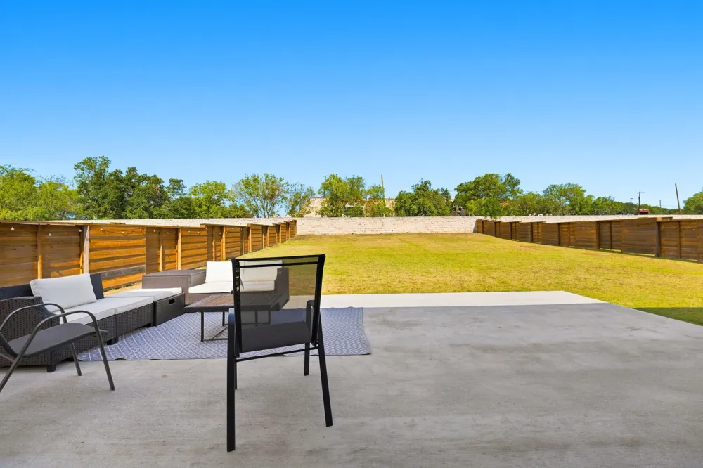 175 Patagonia Kyle, TX 78640