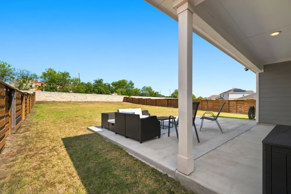 175 Patagonia Kyle, TX 78640
