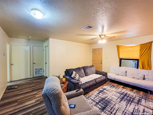 1491 Katy Drive Eagle Pass, TX 78852