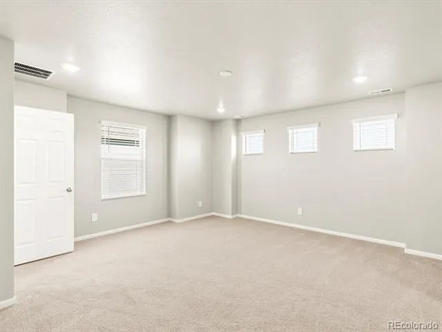 12094 E 101st Avenue Commerce City, CO 80022