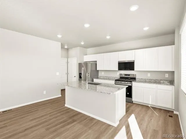 12094 E 101st Avenue Commerce City, CO 80022
