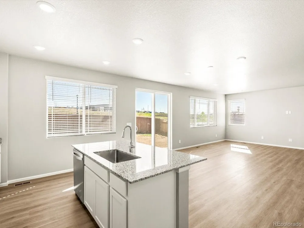 12094 E 101st Avenue Commerce City, CO 80022