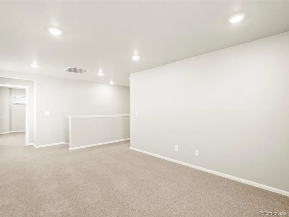 12094 E 101st Avenue Commerce City, CO 80022