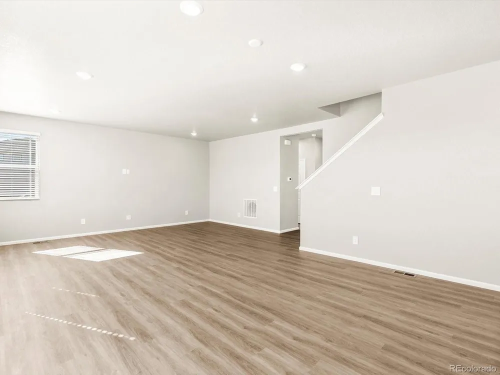 12094 E 101st Avenue Commerce City, CO 80022