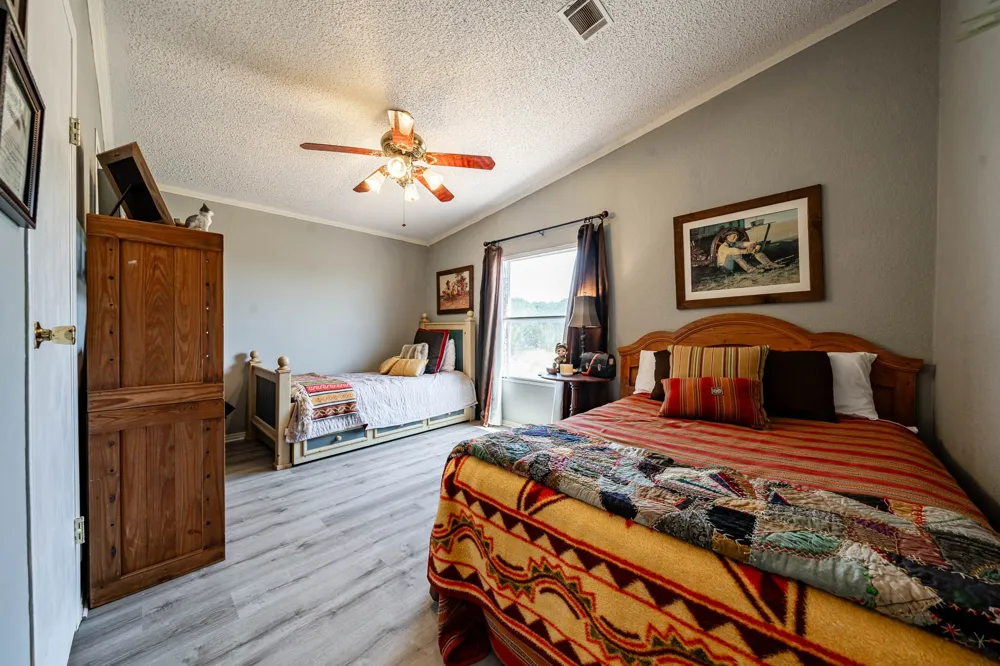221 County Road 225 Wingate, TX 79566