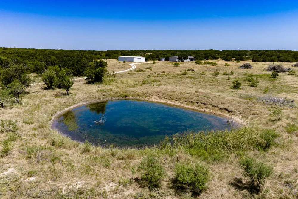 221 County Road 225 Wingate, TX 79566