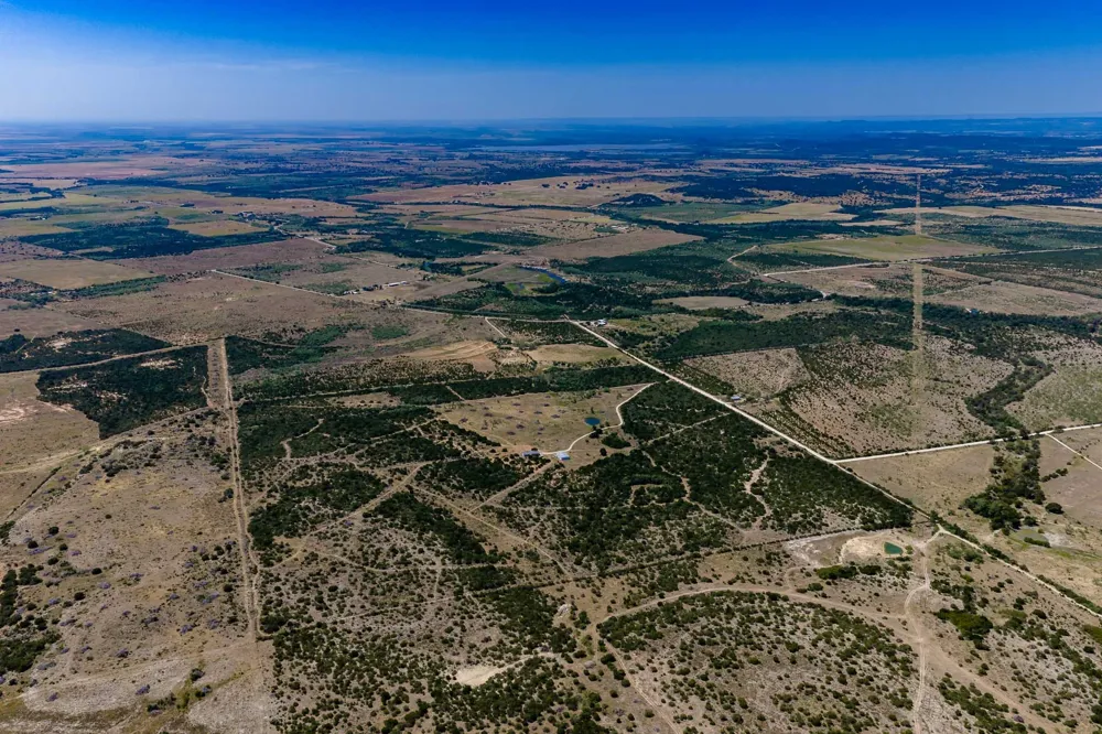221 County Road 225 Wingate, TX 79566
