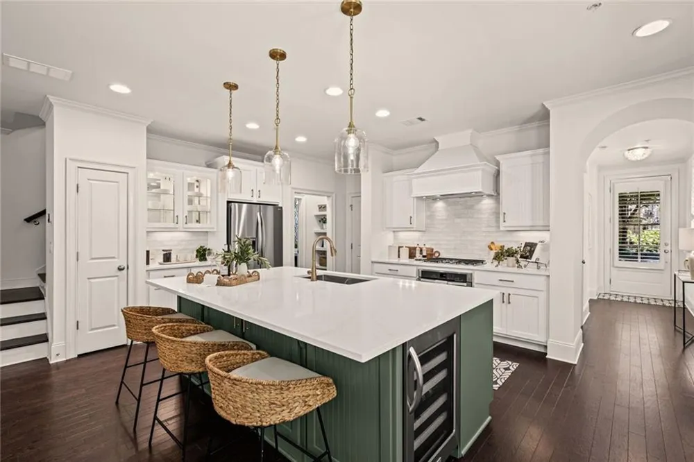 205 Nottaway Lane Alpharetta, GA 30009