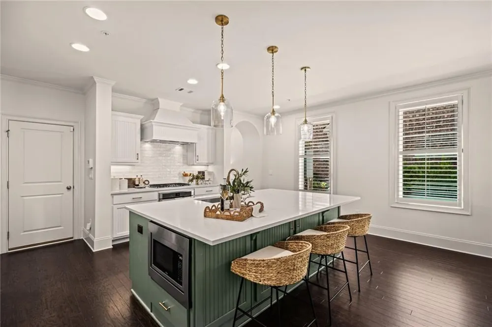 205 Nottaway Lane Alpharetta, GA 30009