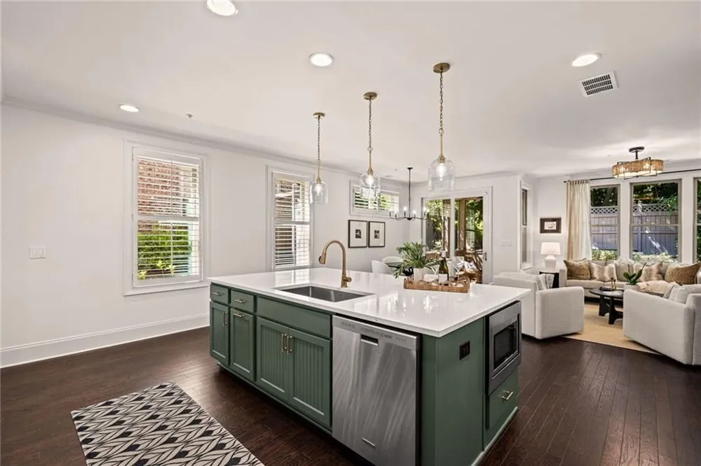 205 Nottaway Lane Alpharetta, GA 30009