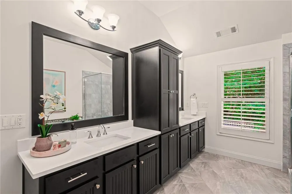 205 Nottaway Lane Alpharetta, GA 30009
