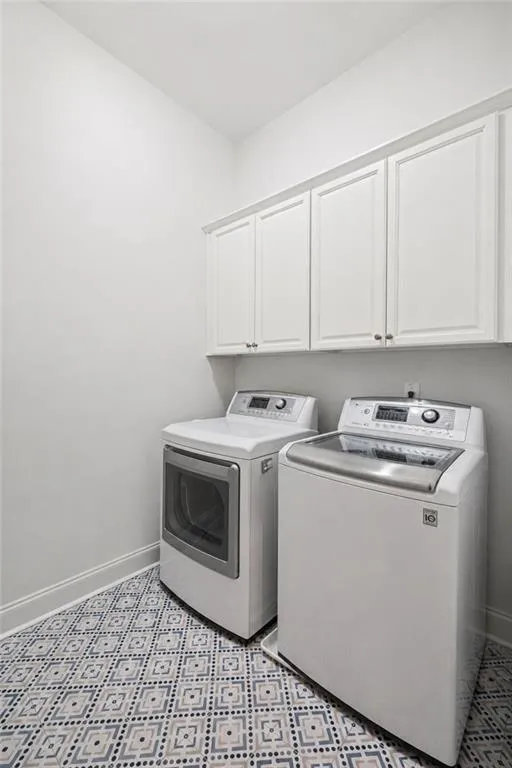 205 Nottaway Lane Alpharetta, GA 30009