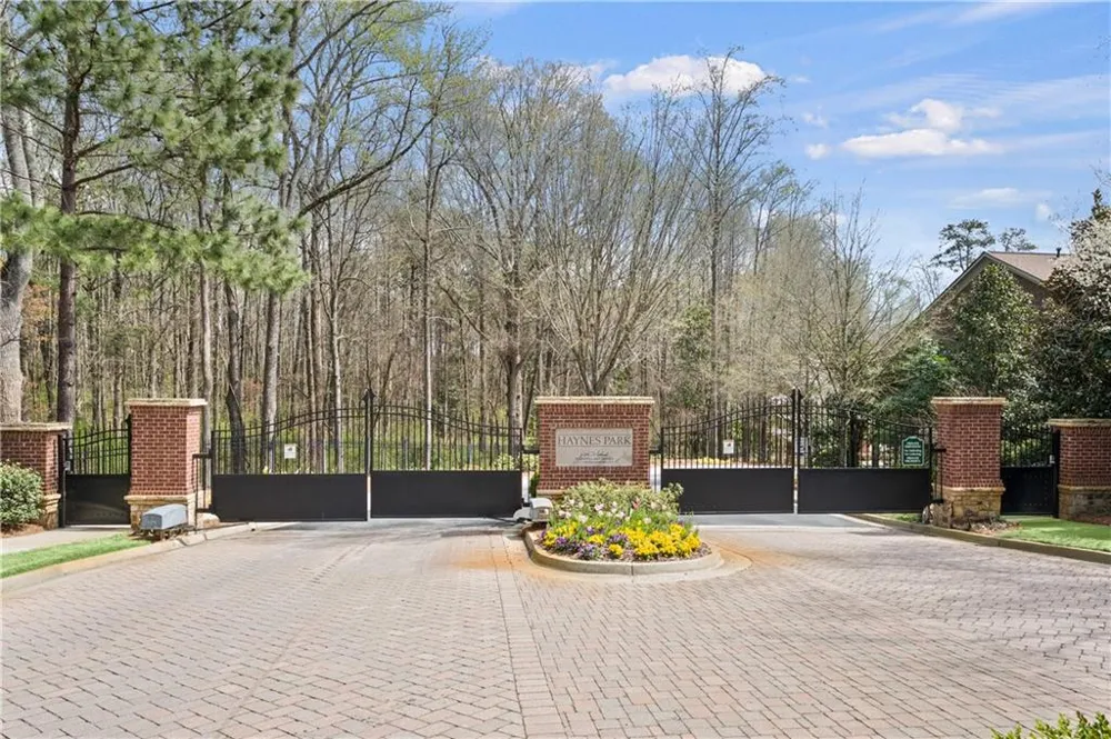205 Nottaway Lane Alpharetta, GA 30009