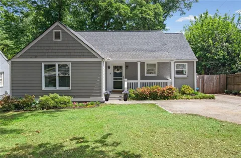 2010 Delphine Drive