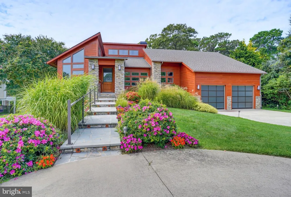 74 GLADE CIRCLE E Rehoboth Beach, DE 19971