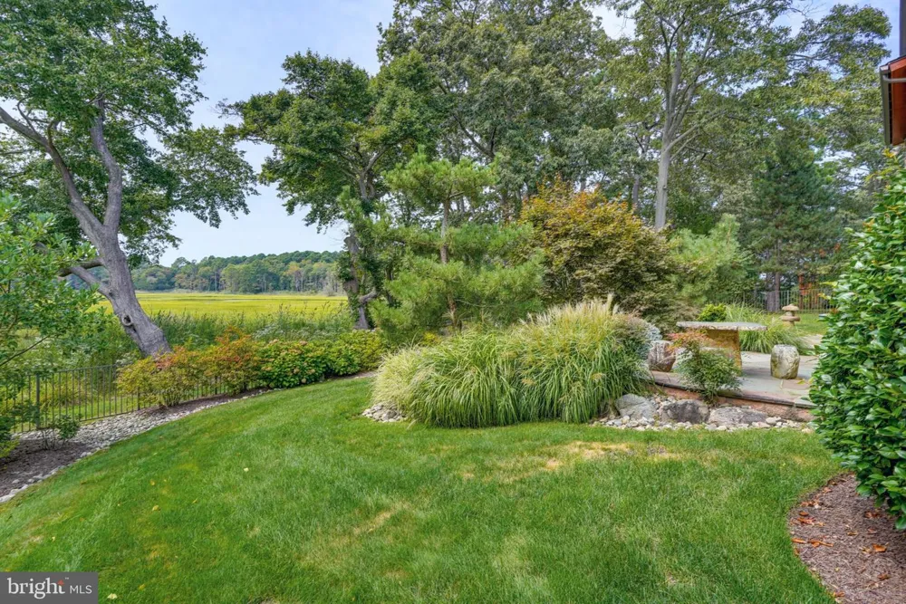74 GLADE CIRCLE E Rehoboth Beach, DE 19971