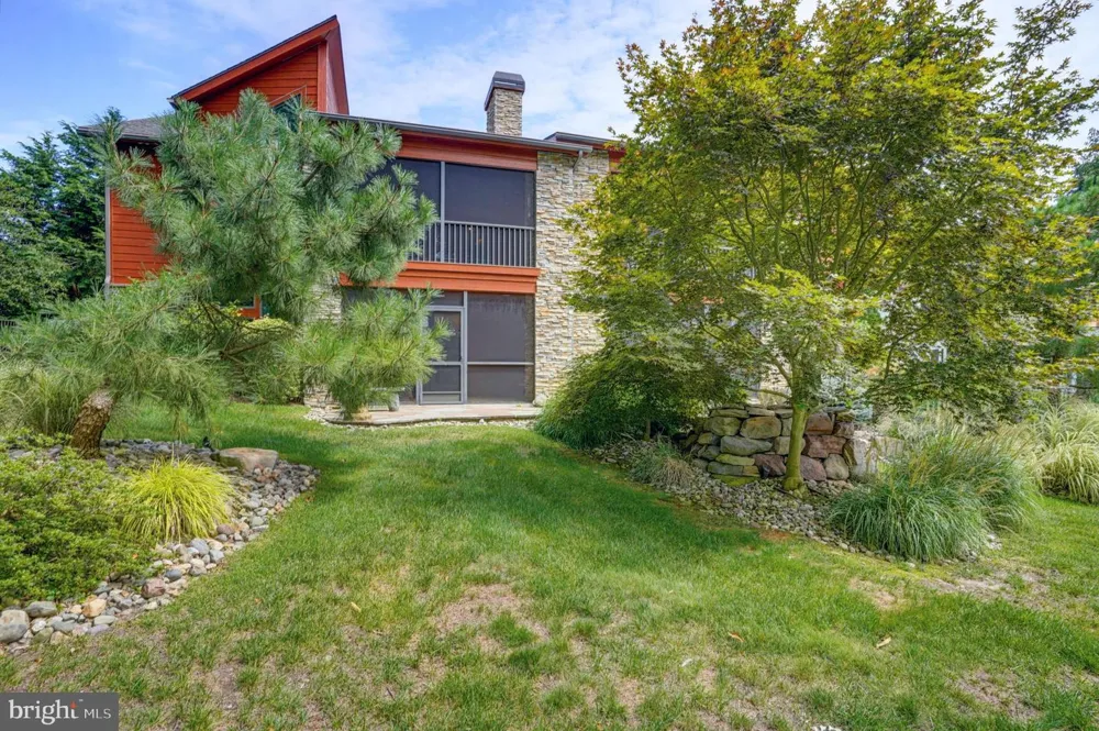 74 GLADE CIRCLE E Rehoboth Beach, DE 19971