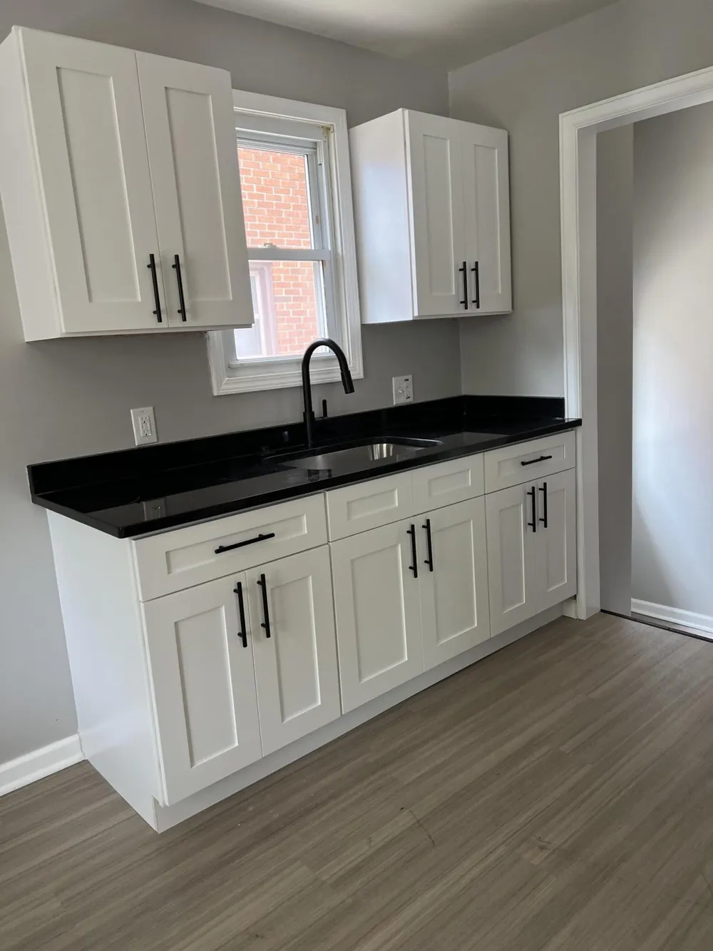 1038 Detroit Avenue Lincoln Park, MI 48146