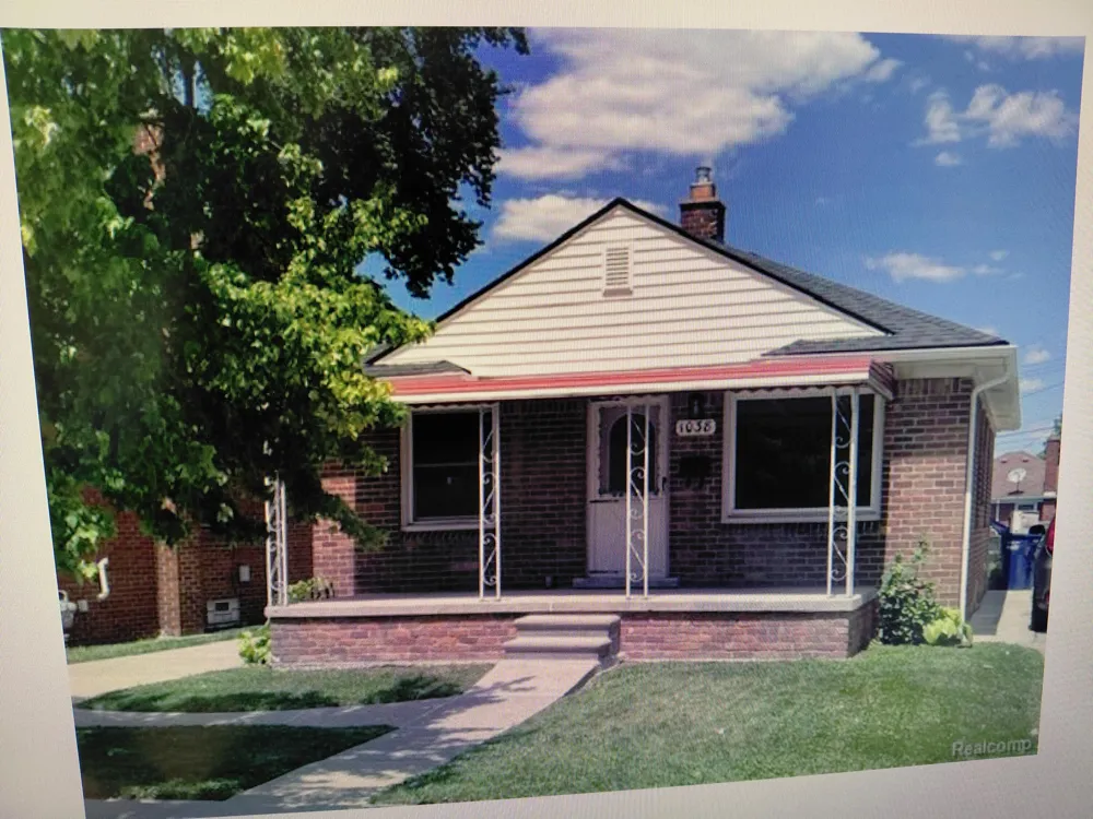 1038 Detroit Avenue Lincoln Park, MI 48146