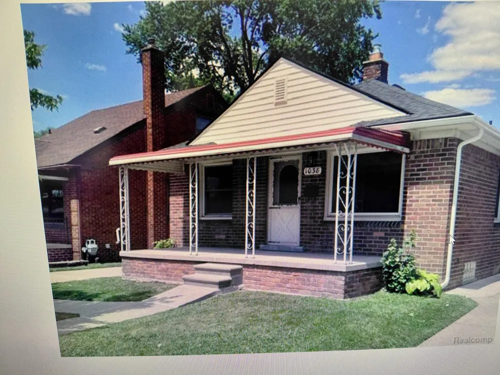 1038 Detroit Avenue Lincoln Park, MI 48146
