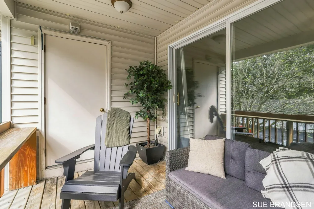 3122 W Crystal Waters Drive #8 Holland, MI 49424