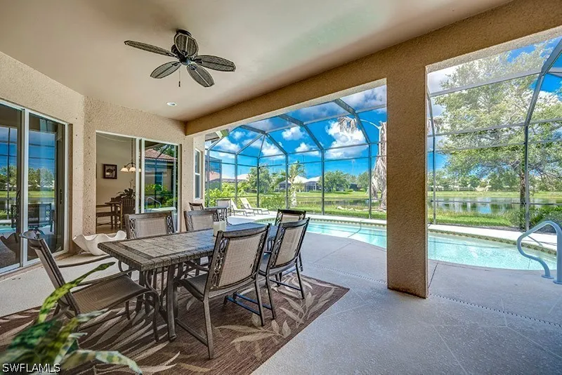 Dogleg Drive Naples, FL 34113