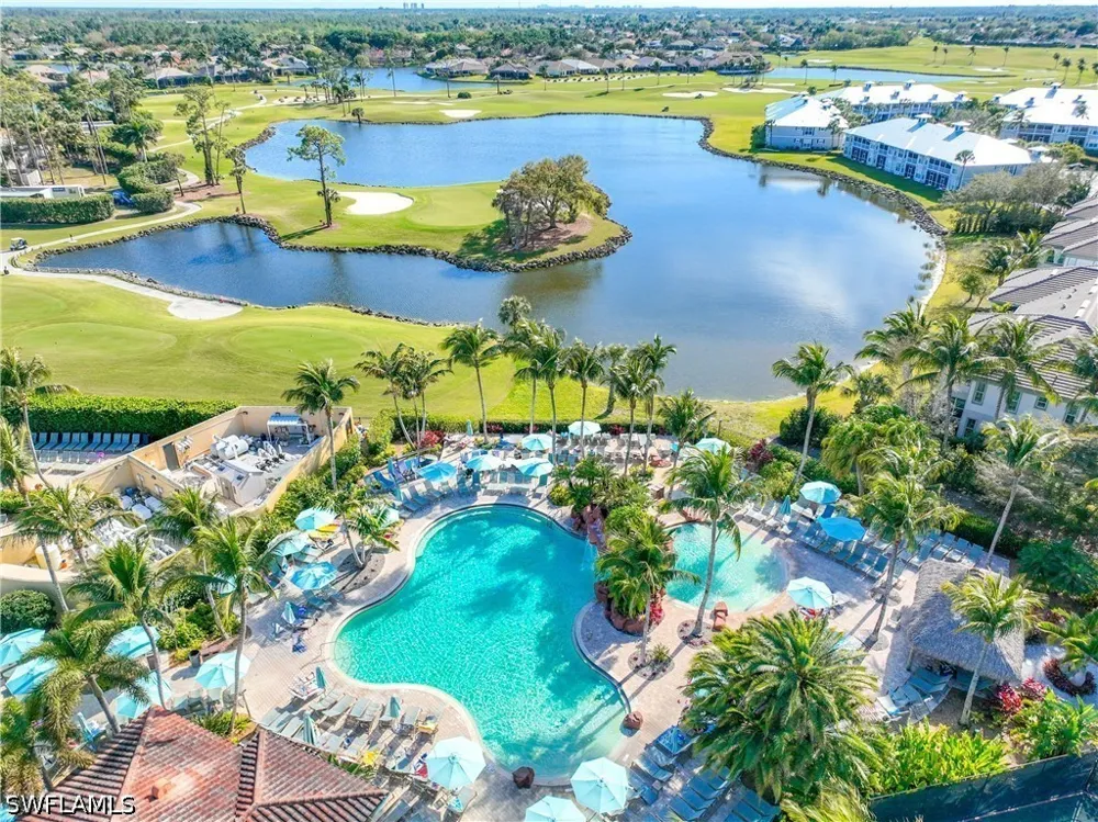Dogleg Drive Naples, FL 34113