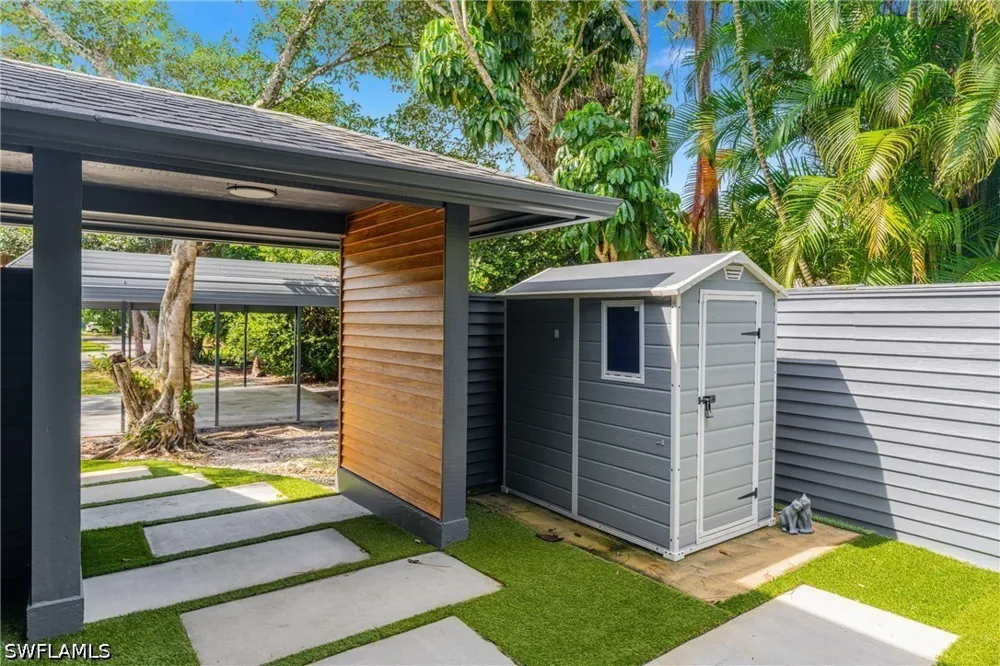 Dogwood Way Naples, FL 34116