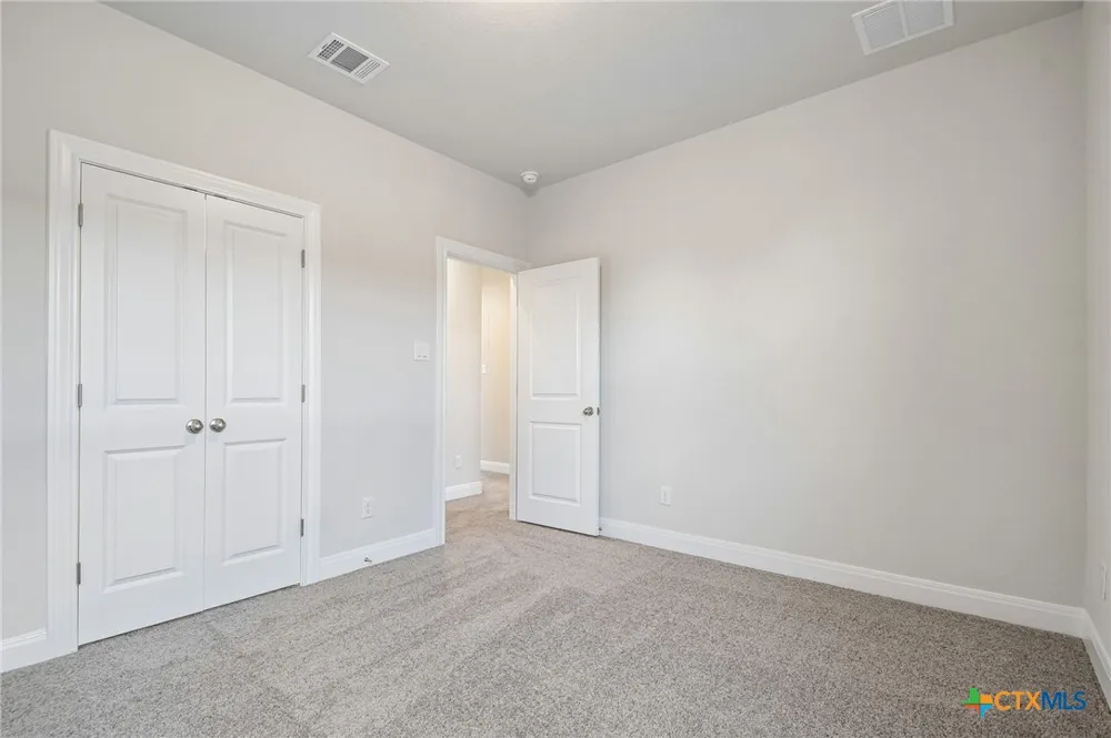 121 Prickly Poppy Loop Kyle, TX 78640