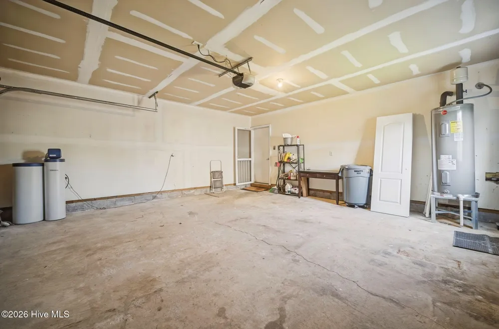 178 Eagle Creek Road Moyock, NC 27958