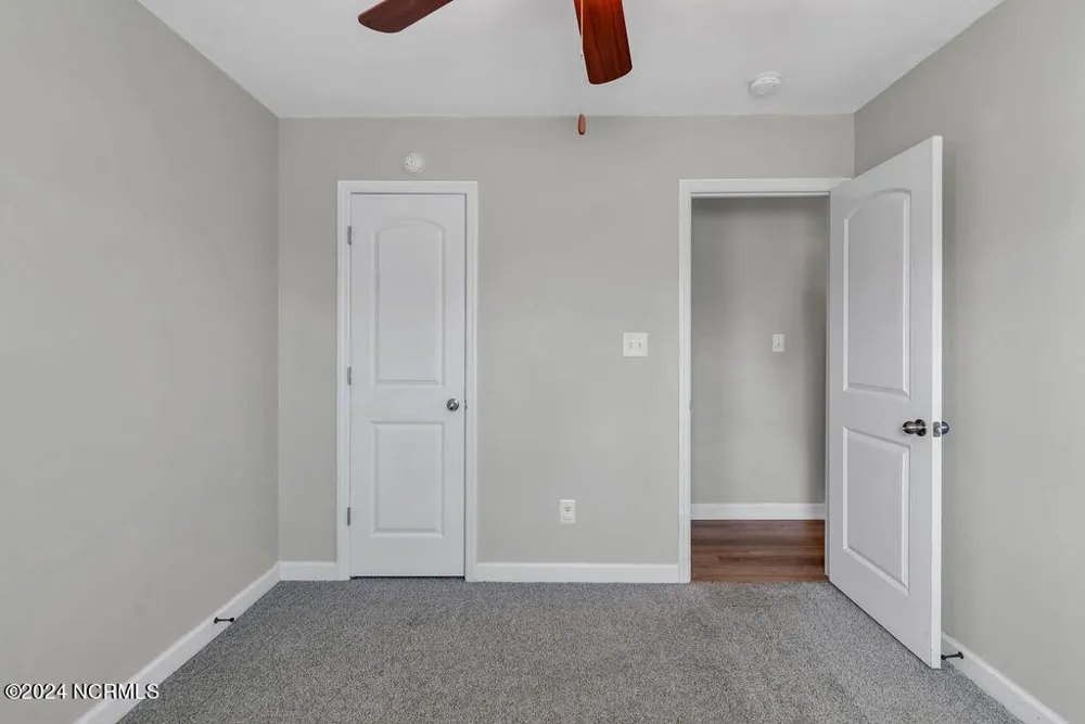 303 Sinclair Lane Hubert, NC 28539