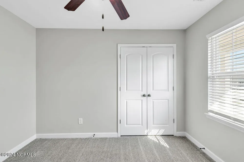 303 Sinclair Lane Hubert, NC 28539