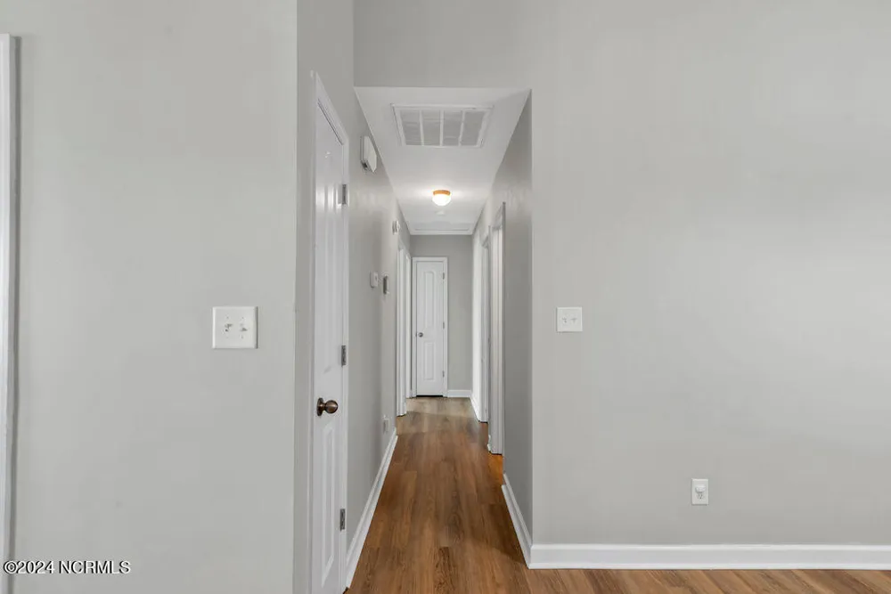 303 Sinclair Lane Hubert, NC 28539