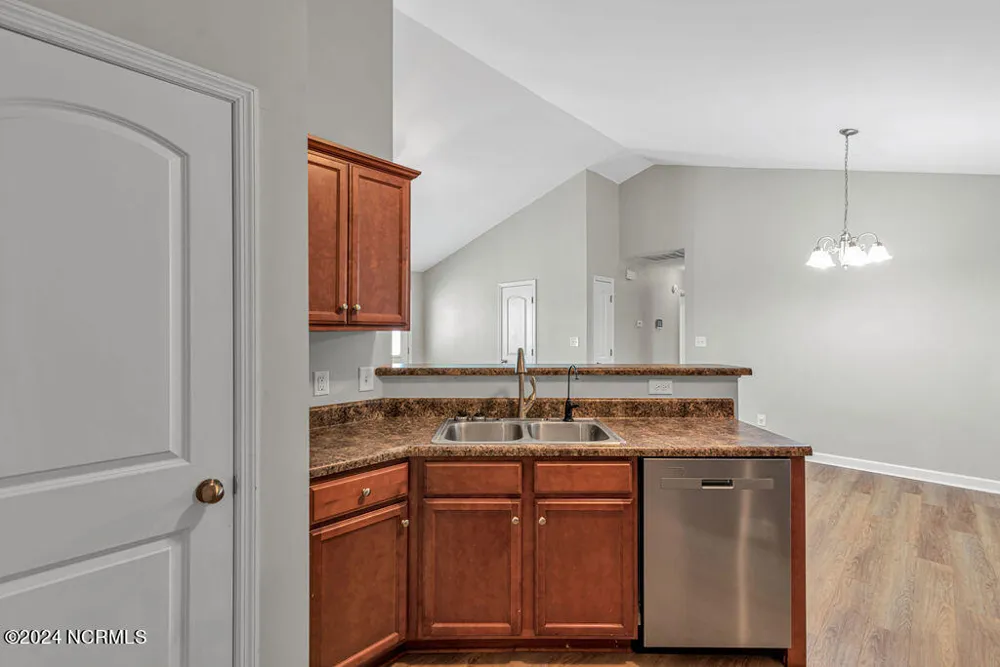303 Sinclair Lane Hubert, NC 28539