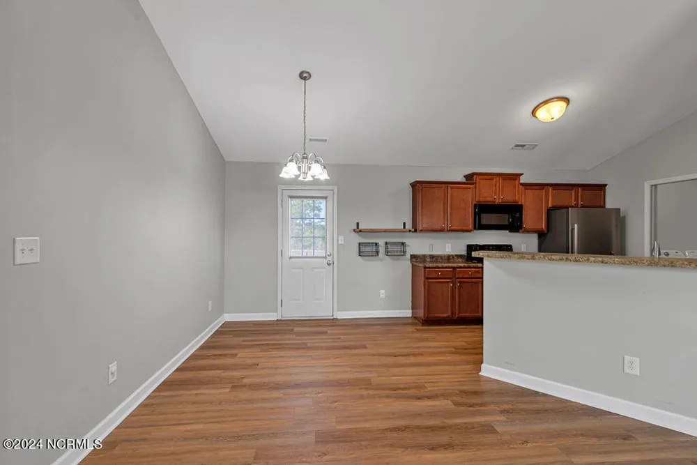 303 Sinclair Lane Hubert, NC 28539
