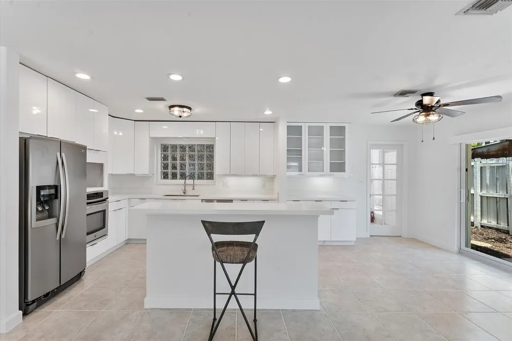 5200 NE 18TH TERRACE Fort Lauderdale, FL 33308
