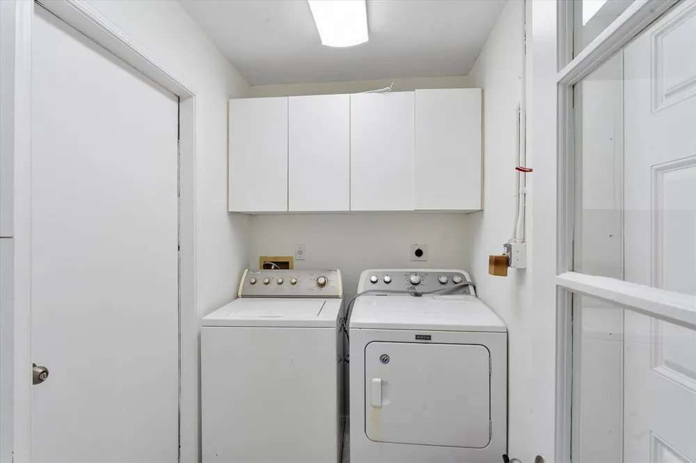 5200 NE 18TH TERRACE Fort Lauderdale, FL 33308