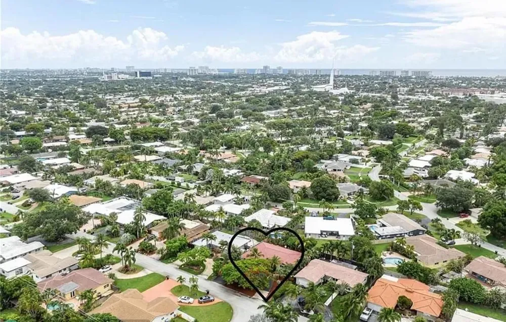 5200 NE 18TH TERRACE Fort Lauderdale, FL 33308