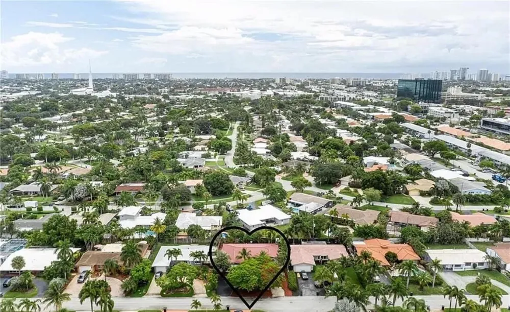 5200 NE 18TH TERRACE Fort Lauderdale, FL 33308