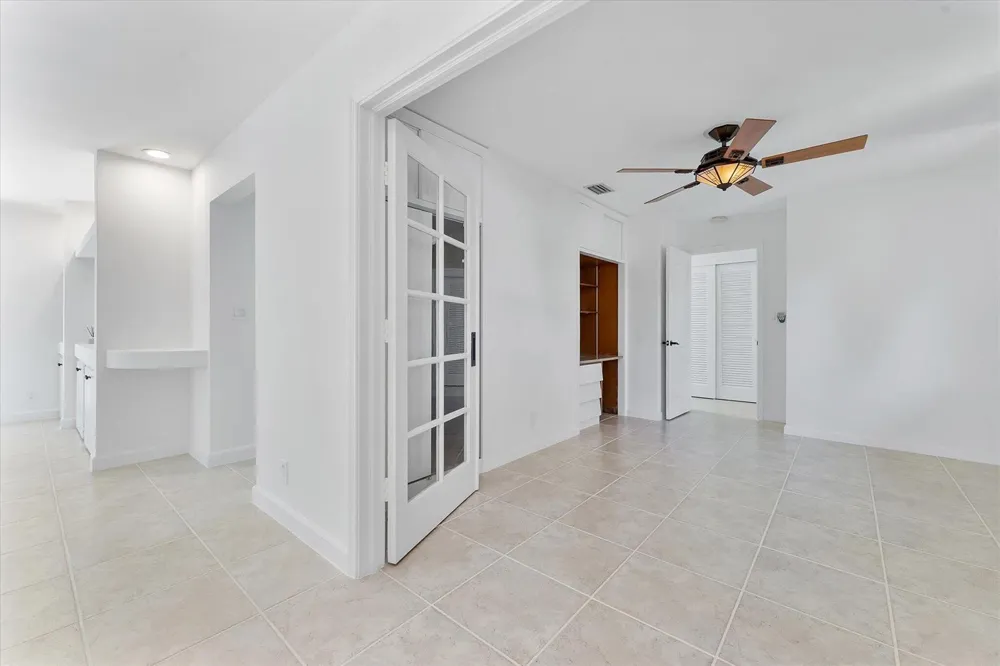 5200 NE 18TH TERRACE Fort Lauderdale, FL 33308