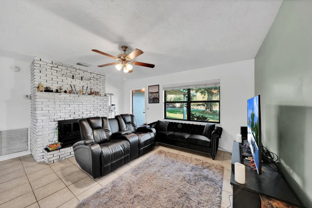 1031 SW 24th Avenue Okeechobee, FL 34974