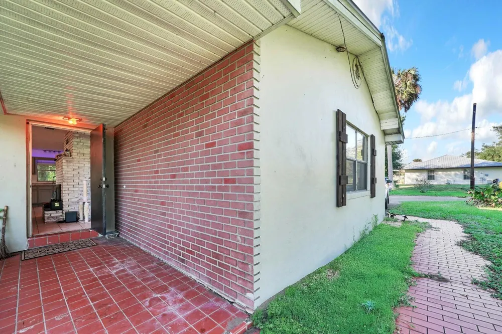1031 SW 24th Avenue Okeechobee, FL 34974