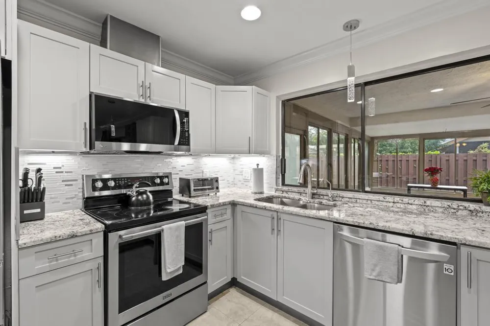 13575 COLUMBINE AVENUE Wellington, FL 33414