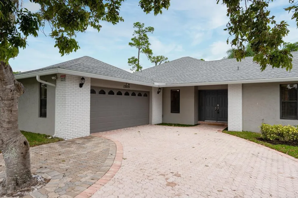 13575 COLUMBINE AVENUE Wellington, FL 33414