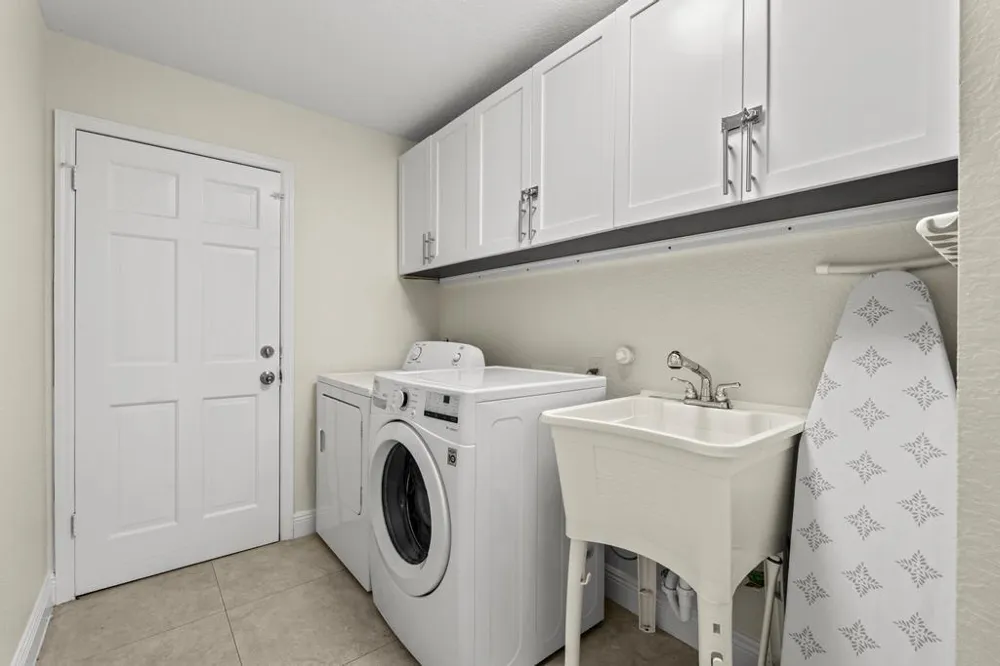 13575 COLUMBINE AVENUE Wellington, FL 33414