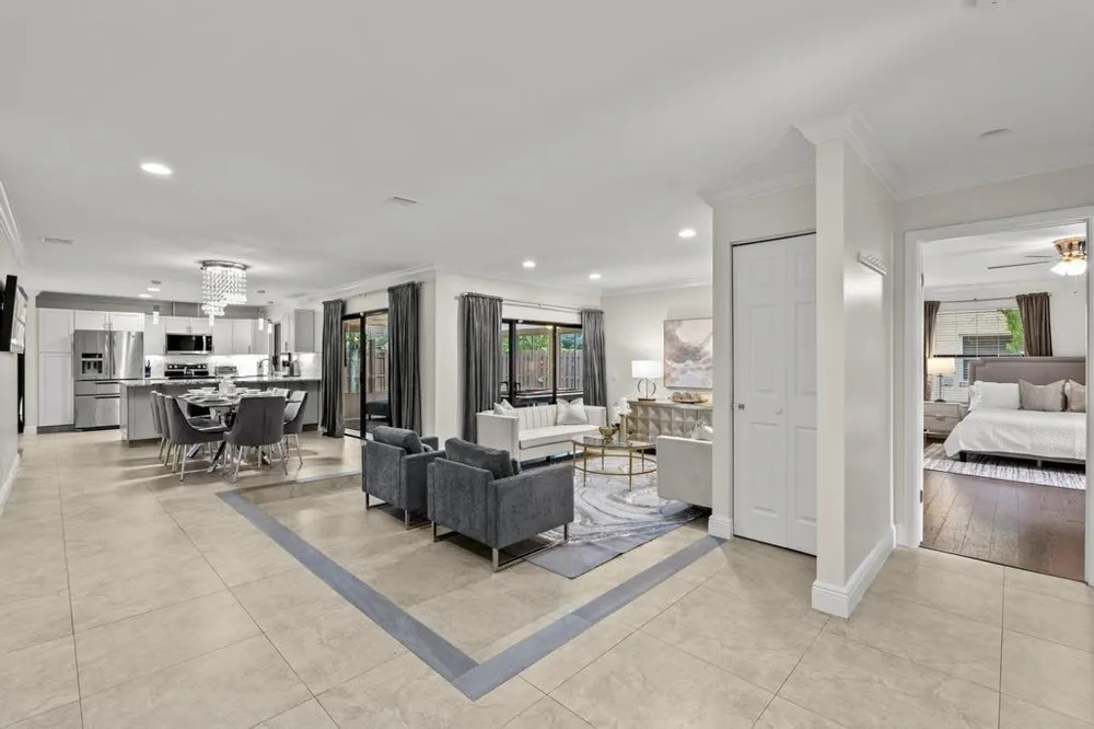 13575 COLUMBINE AVENUE Wellington, FL 33414
