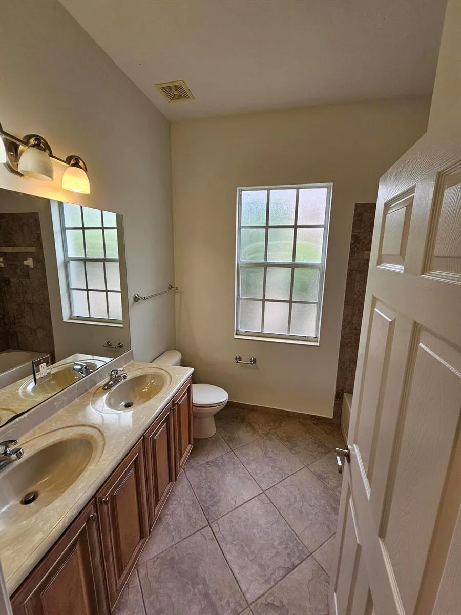 121 PALMFIELD WAY Jupiter, FL 33458