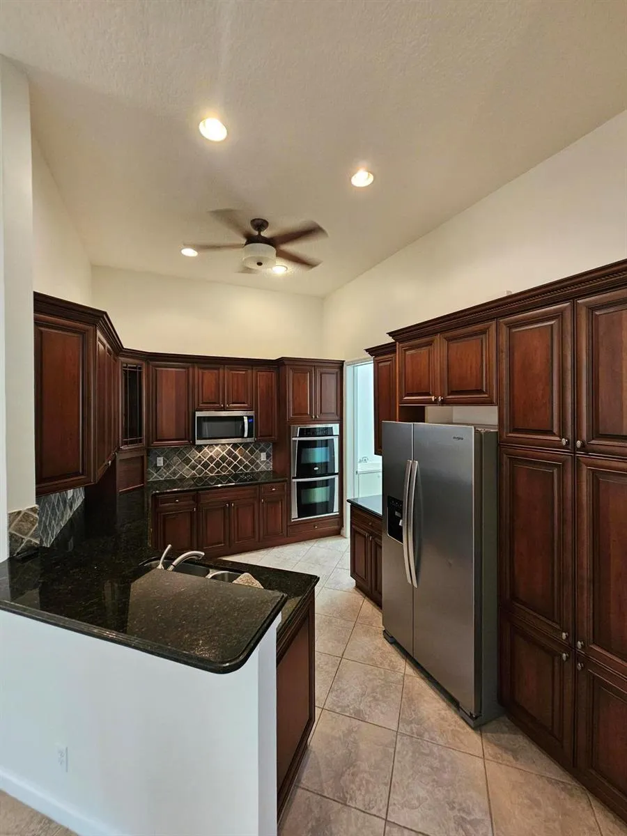 121 PALMFIELD WAY Jupiter, FL 33458