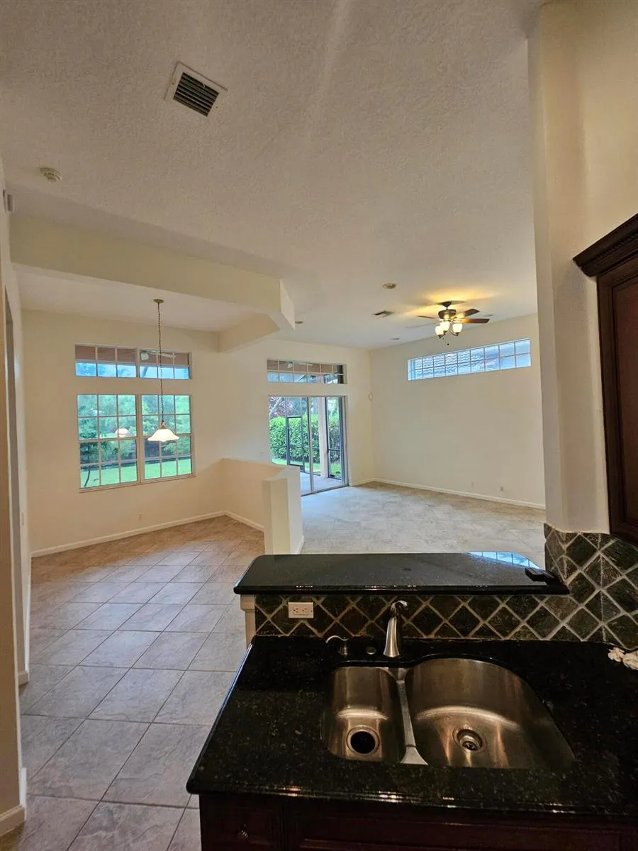 121 PALMFIELD WAY Jupiter, FL 33458